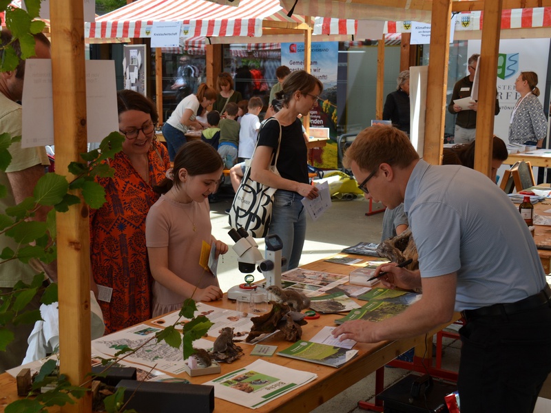 
                                            
                                                Erfolgreicher Klimamarkt in Ludesch
                                            
                                            